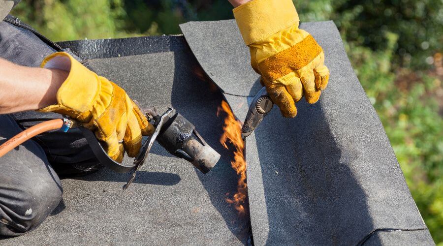 Professional New roof installation in Reydell, AR